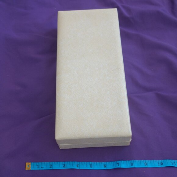 Glo-Hill Gold Plate Measuring Cup / Bottle/Can Opener / Tongs - Picture 6 of 16